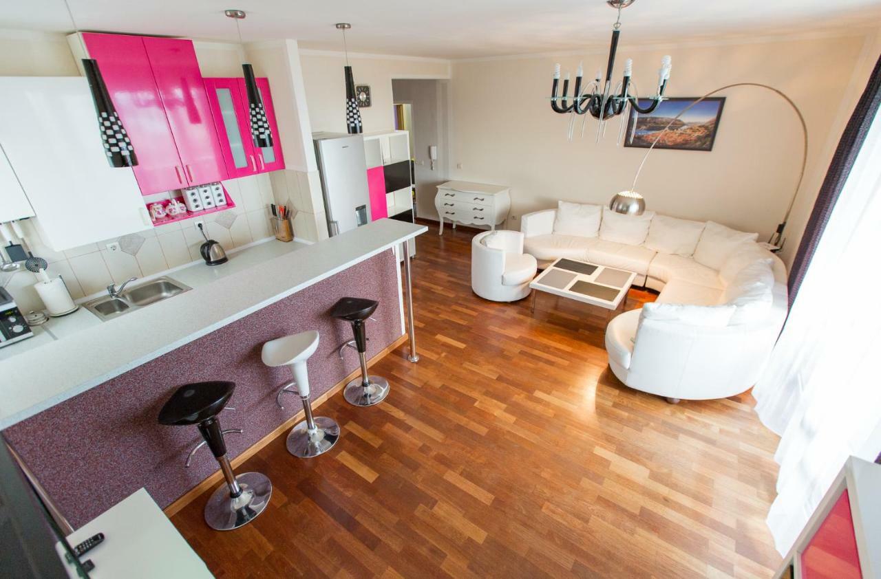 Apartment Green House Petrovac Bagian luar foto