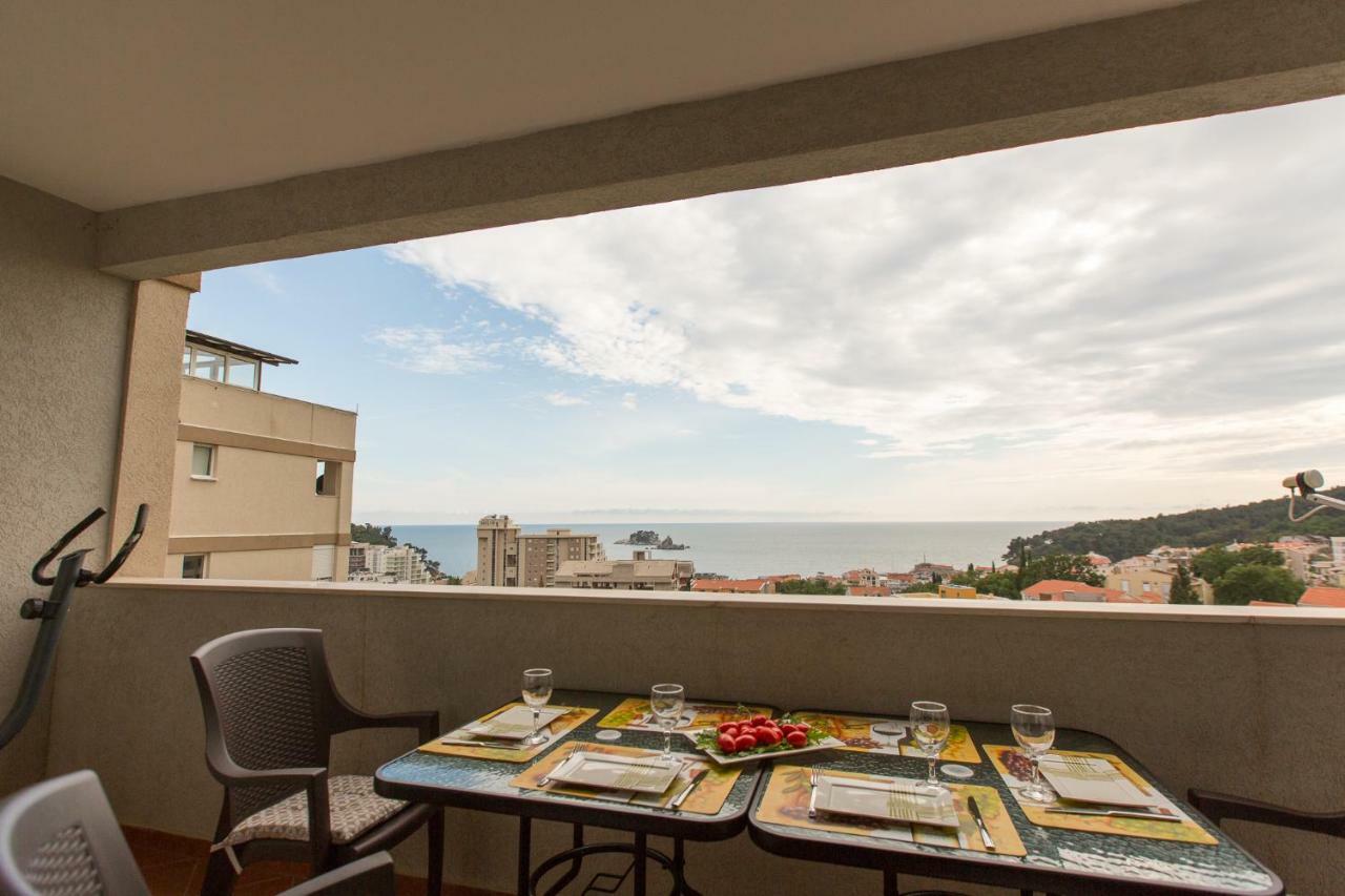 Apartment Green House Petrovac Bagian luar foto