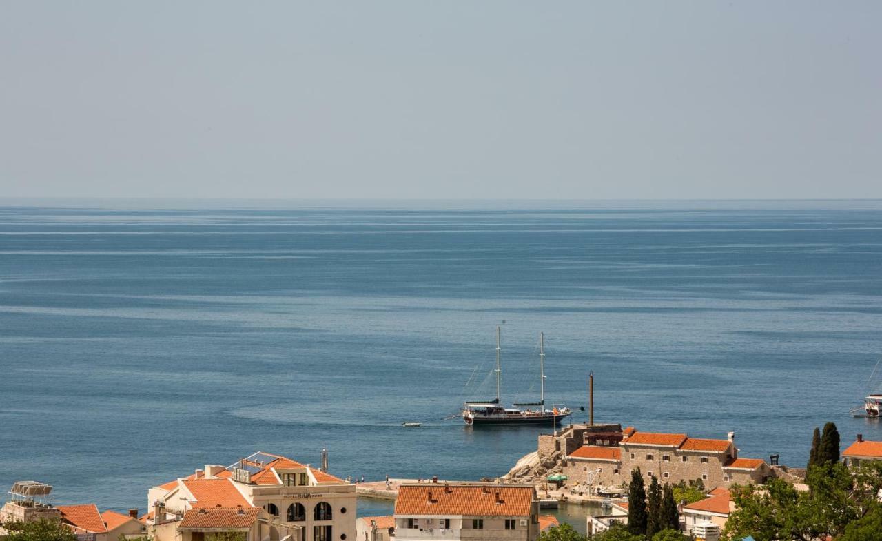 Apartment Green House Petrovac Bagian luar foto